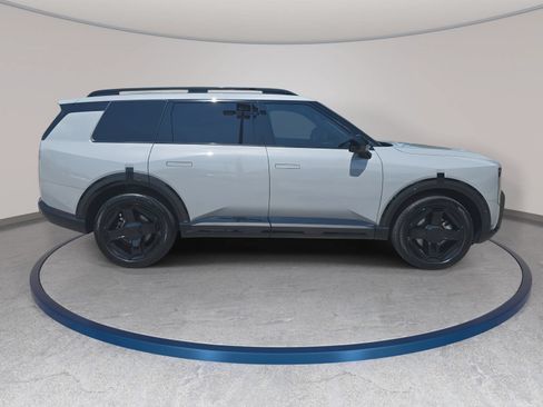 Used 2027 Kia Telluride SX X-Line w/ Towing Package AWD/4WD image 4