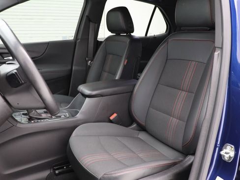 Used 2022 Chevrolet Equinox RS w/ LPO, Floor Liner Package image 19