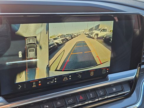 Used 2024 Chevrolet Silverado 1500 High Country w/ Z71 Off-Road Package image 24