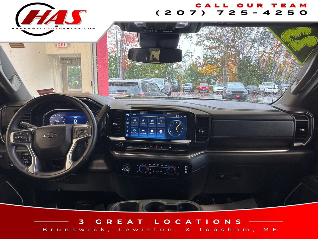 Used 2023 Chevrolet Silverado 1500 RST AWD/4WD image 12