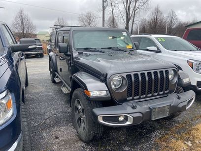 Used 2021 Jeep Gladiator Sport