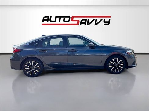 Used 2024 Honda Civic EX-L image 8