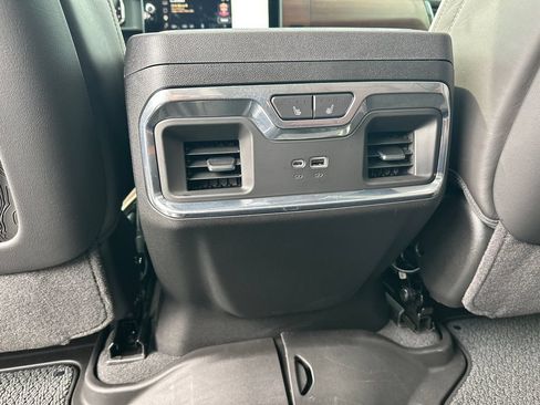 Used 2026 GMC Sierra 1500 Denali Ultimate AWD/4WD image 23