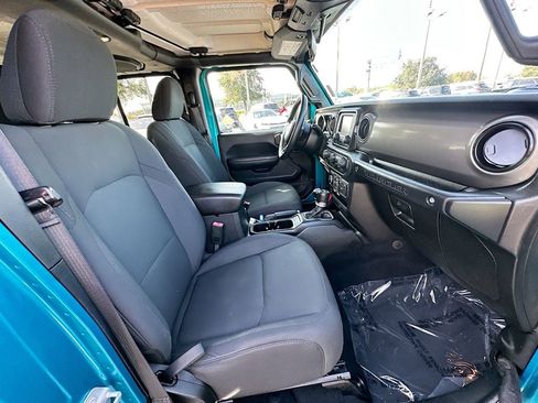 Used 2019 Jeep Wrangler Unlimited Sport S image 26