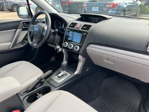 Used 2016 Subaru Forester 2.5i Premium w/ All-Weather Package AWD/4WD image 16