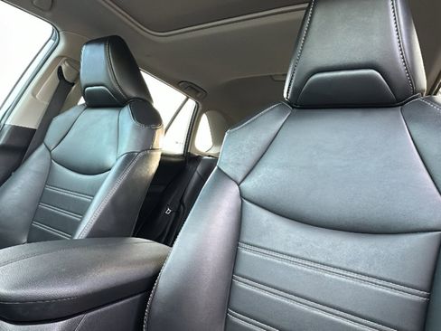 Certified 2023 Toyota RAV4 XLE Premium image 11