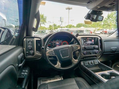 Used 2015 GMC Sierra 2500 Denali w/ Duramax Plus Package AWD/4WD image 13