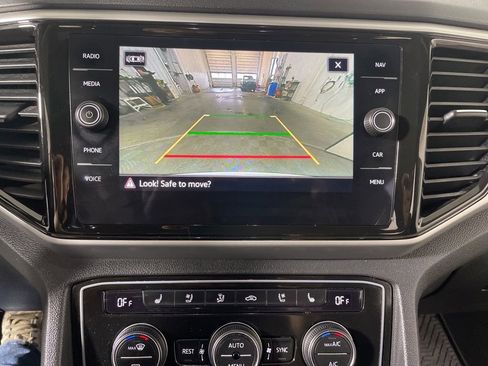 Certified 2023 Volkswagen Atlas SEL Premium AWD/4WD image 14