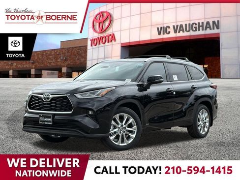 New 2026 Toyota Highlander Limited AWD/4WD image 1