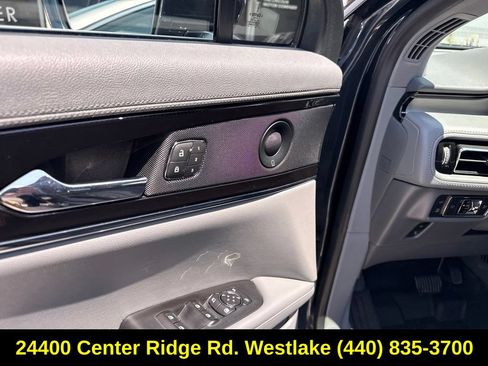 Used 2021 Lincoln Nautilus Reserve AWD/4WD image 16