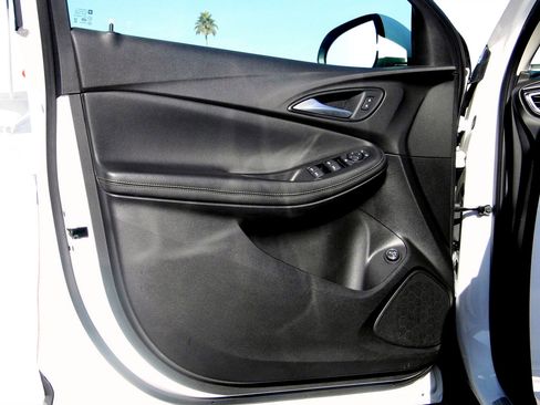 Used 2020 Buick Encore GX Select image 22