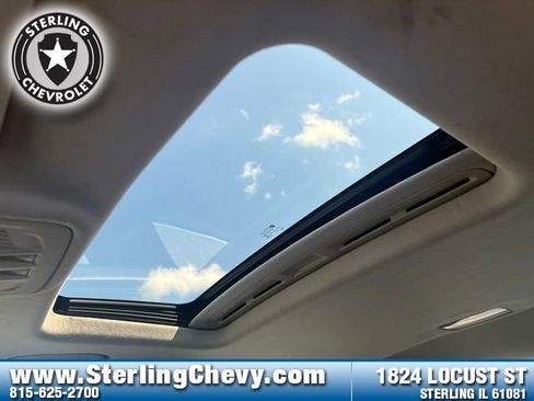 Used 2016 Chevrolet Cruze LT w/ Sun And Sound Package FWD image 22