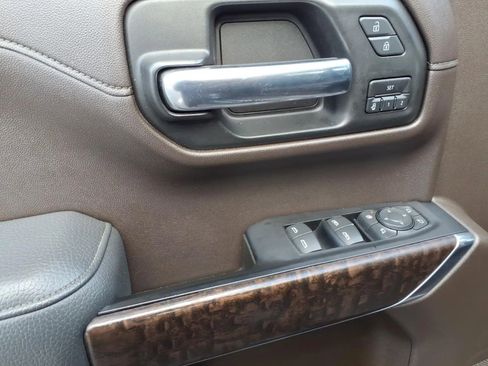 Used 2019 GMC Sierra 1500 Denali w/ Denali Ultimate Package image 25