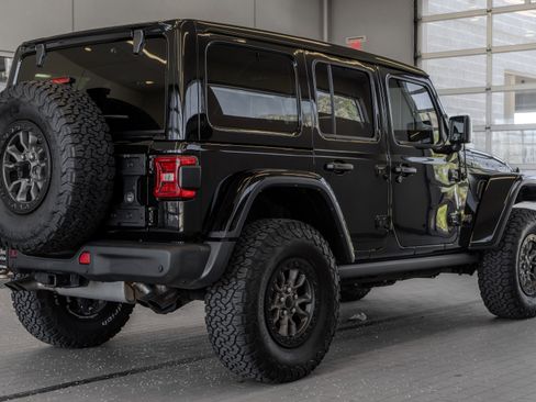 Used 2022 Jeep Wrangler Unlimited Rubicon w/ Trailer Tow Package image 27