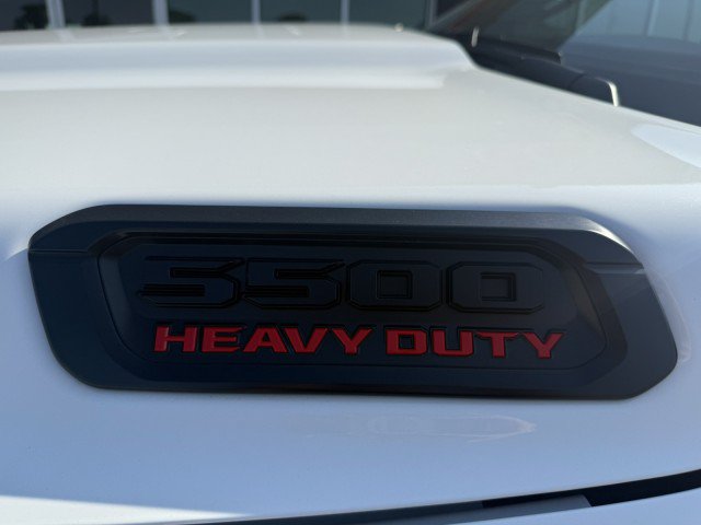 Used 2024 RAM 5500 Tradesman w/ Max Tow Package AWD/4WD image 18
