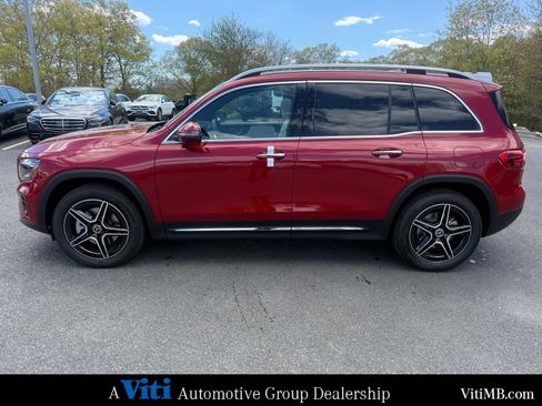 New 2026 Mercedes-Benz GLB 250 4MATIC image 5