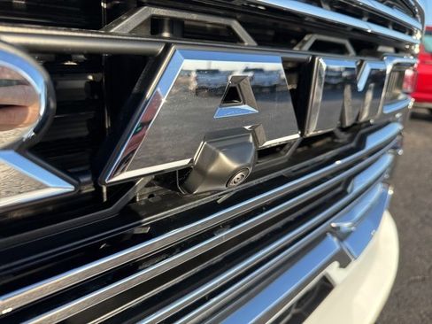 New 2026 RAM 3500 Laramie w/ Towing Technology Group image 9