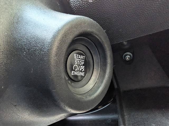 Used 2023 RAM ProMaster 2500 w/ Driver Convenience Group FWD image 31
