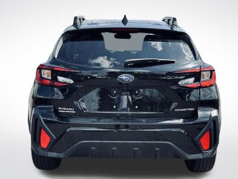 Used 2024 Subaru Crosstrek 2.0i Premium AWD/4WD image 7