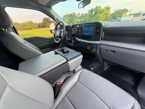 Used 2024 Ford F350 XL RWD image 30