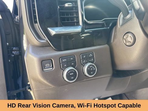 Used 2023 GMC Sierra 1500 SLT w/ SLT Premium Package AWD/4WD image 45
