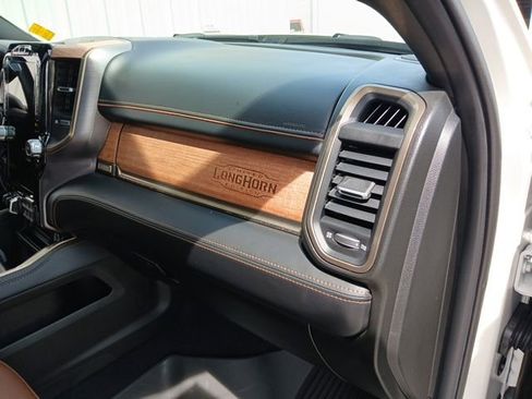 Used 2024 RAM 2500 Limited w/ Safety Group AWD/4WD image 31