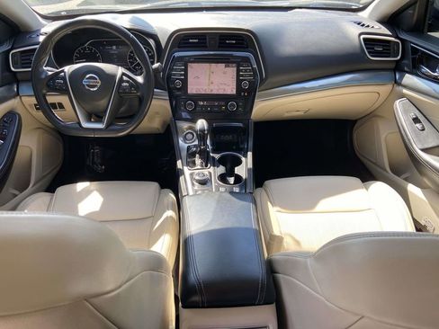 Used 2021 Nissan Maxima 3.5 SV w/ Floor Mat Group FWD image 13