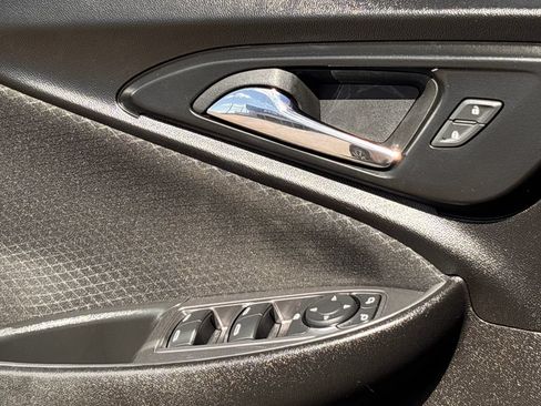 Used 2024 Chevrolet Malibu RS FWD image 22