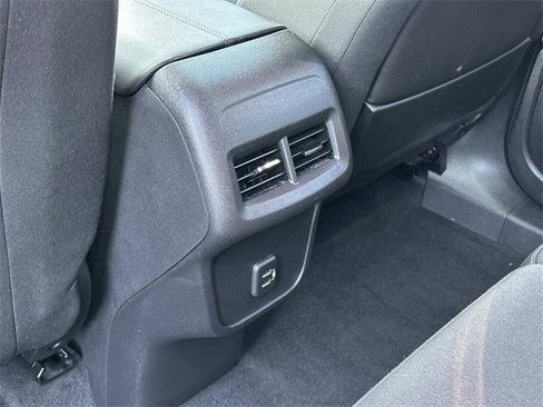 Certified 2024 GMC Terrain SLE image 14