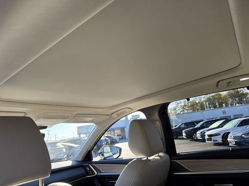 Used 2025 MAZDA CX-90 Plug-In Hybrid w/Premium Sport image 19