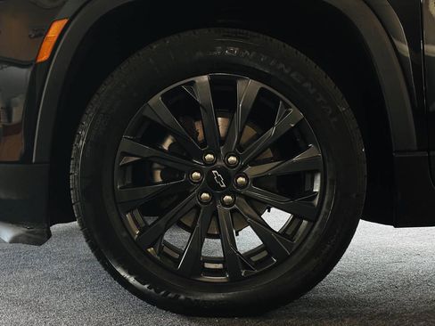 Used 2023 Chevrolet Traverse RS AWD/4WD image 29
