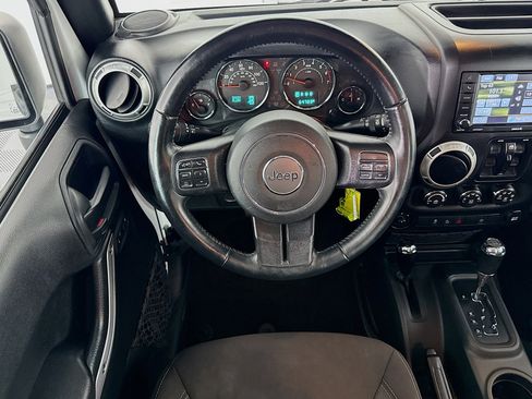 Used 2017 Jeep Wrangler Unlimited Sahara w/ Dual Top Group image 16