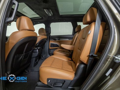 Used 2024 Kia Telluride SX Prestige X-Line AWD/4WD image 27