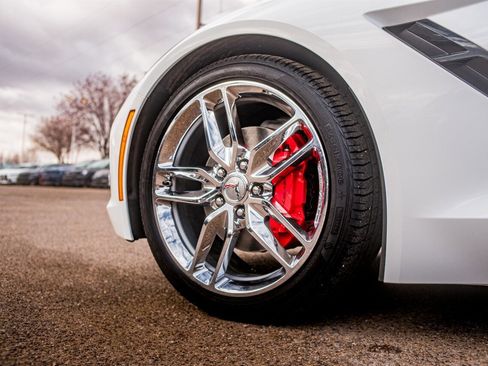 Used 2018 Chevrolet Corvette Stingray Coupe w/ 2LT Preferred Equipment Group image 13