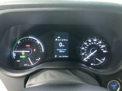 Used 2021 Toyota Sienna LE w/ LE Plus Package FWD image 17