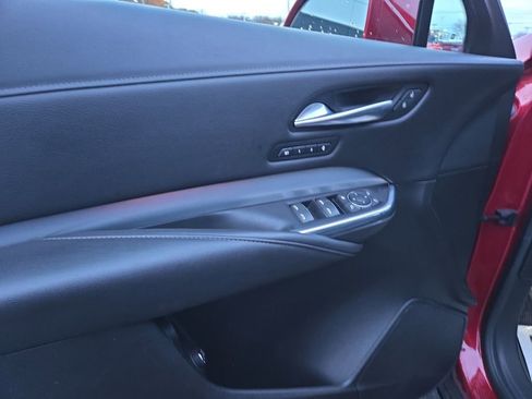 Used 2019 Cadillac XT4 Premium Luxury w/ Cold Weather Package image 10