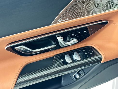 New 2025 Mercedes-Benz SL 63 AMG 4MATIC image 19