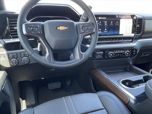 New 2026 Chevrolet Silverado 2500 High Country AWD/4WD image 10