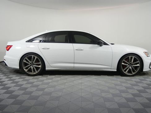 Used 2020 Audi S6 Premium Plus w/ S Sport Package image 2