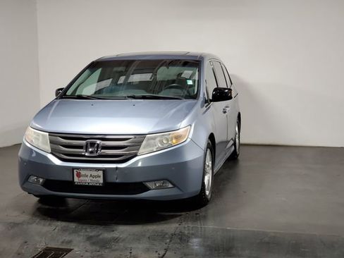 Used 2012 Honda Odyssey Touring image 4