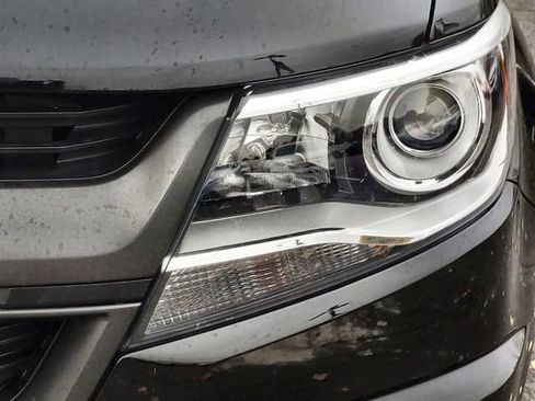 Used 2018 Chevrolet Colorado Z71 image 30