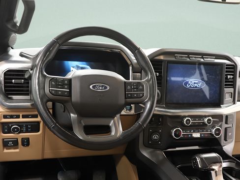 Used 2022 Ford F150 Lariat w/ Equipment Group 502A High AWD/4WD image 9