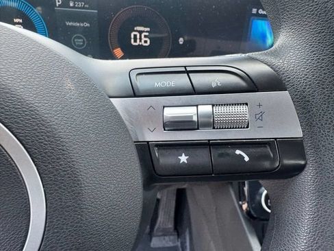 Used 2025 Hyundai Tucson SEL FWD image 22