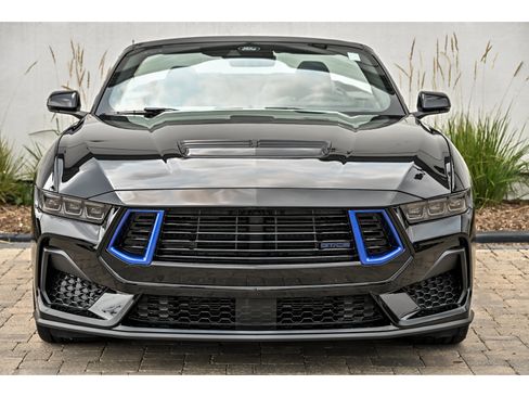 Used 2025 Ford Mustang GT Premium RWD image 4