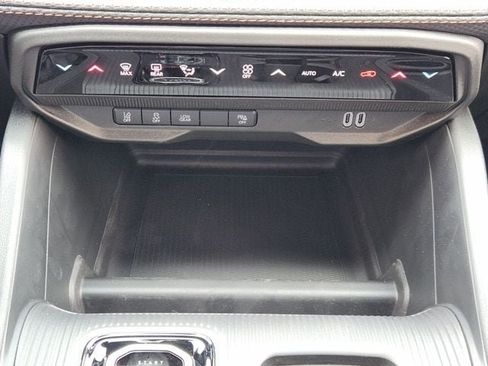 New 2026 Jeep Cherokee Limited AWD/4WD image 15
