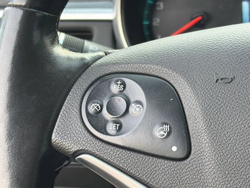 Used 2019 Chevrolet Impala LT w/ LT Convenience Package image 14