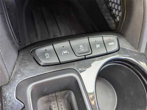 Used 2023 Chevrolet TrailBlazer LT w/ Convenience Package image 29