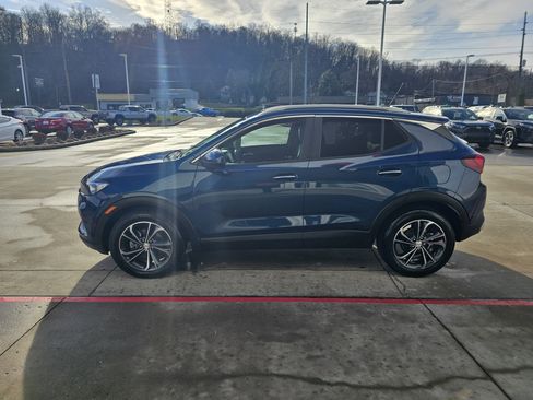 Used 2021 Buick Encore GX Select image 8