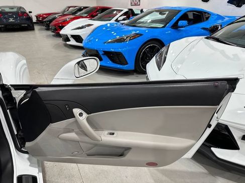 Used 2011 Chevrolet Corvette Convertible w/ Preferred Equipment Group RWD image 14