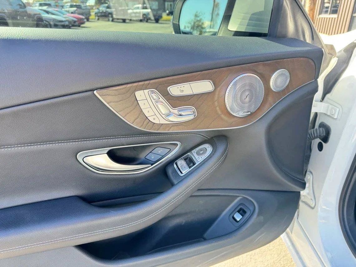 Used 2018 Mercedes-Benz C 300 Coupe image 10